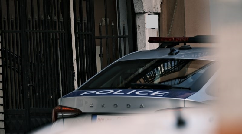 Policia zbarkon në poligonin “Reload”, dyshime për keqpërdorim të lejeve për armë