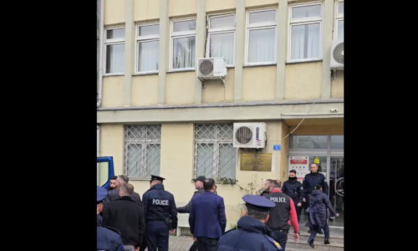 Manipulimi me vota në Prizren, paraburgim për 23 të dyshuar- detaje nga Gjykata