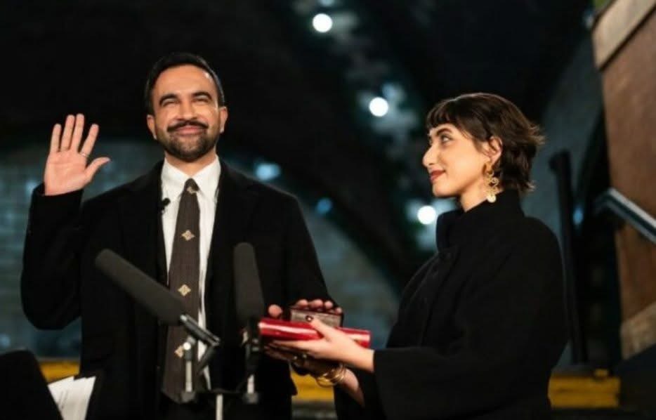 Mamdani bëhet kryetari i parë i New Yorkut që betohet me Kuran