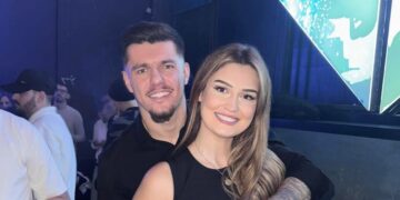 “Krenare për burrin dhe babain që je”, urimi i Vesës për Mirlindin