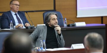 Rama kërkon koalicion të gjerë lokal: Projektet e Prishtinës kërkojnë bashkëpunim