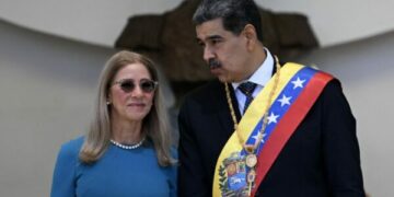 Forcat amerikane i zunë duke fjetur Maduron dhe gruan e tij – Si u tërhoq diktatori venezuelian nga dhoma e gjumit