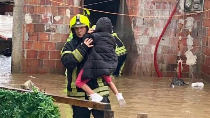 Situata në Gjakovë, drejtori akuzon Qeverinë për mosreagim