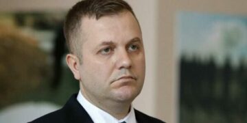 Sallahu kritikon Kushtetuesen pas rrëzimit të ligjit për Byronë: Pavarësisht pengesave, konfiskimi i pasurisë së pajustifikueshme nis këtë vit