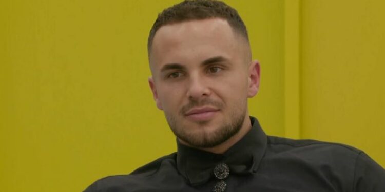 Edi thyen heshtjen pas eleminimit nga Big Brother: Shava “lojën me maska”