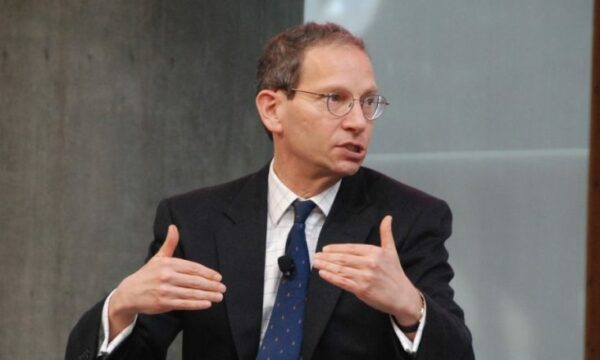 Kupchan: Ligji amerikan i mbrojtjes synon të nxisë Kosovën e Serbinë të tejkalojnë ngërçin, ka shqetësime për qasjen e Kurtit