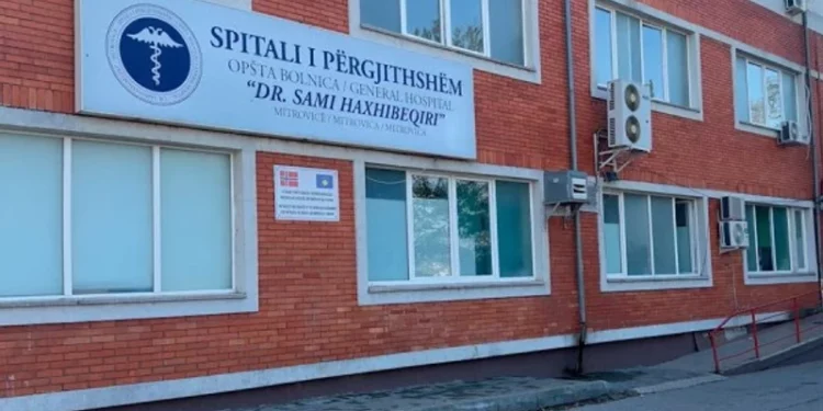 Incident në Spitalin e Mitrovicës, sulmohet një infermiere dhe dy punonjës