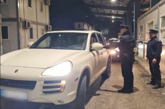 Zbatimi i Ligjit për të Huajt dhe atij për Automjete, nis fushata në pikat kufitare dhe në Aeroport