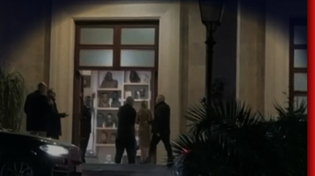 Ivanka Trump mbërrin në Kryeministri, pritet nga Edi Rama