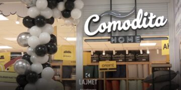 Rrjeti i Comodita Home: Kaçaniku, nikoqiri i dyqanit të 112 në rajon (VIDEO)