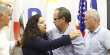 Avdullah Hoti tregon nëse e voton Vjosa Osmanin për presidente: Jo, jo, jo, jo