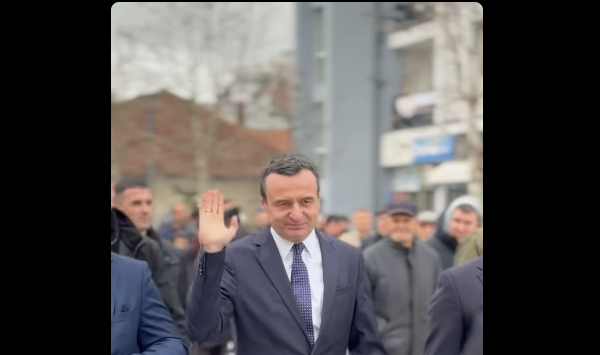 “O Albin baba a ke mujt”, Kurti i përgjigjet në mënyrë pohuese qytetarit në Podujevë “po, po”