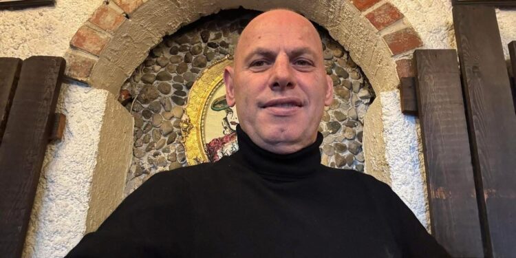 Kapja e Maduros, Lladrovci: Veprim i pritshëm nga ShBA, Trump i duhet botës