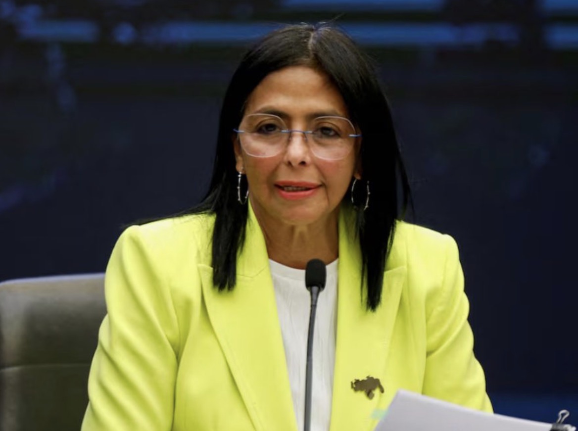 Delcy Rodriguez betohet formalisht si presidente e përkohshme e Venezuelës