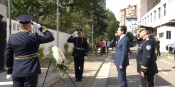 KALLXO: Shteti i la pa pensione të dhjetorit familjet e 24 policëve të rëndë në detyrë