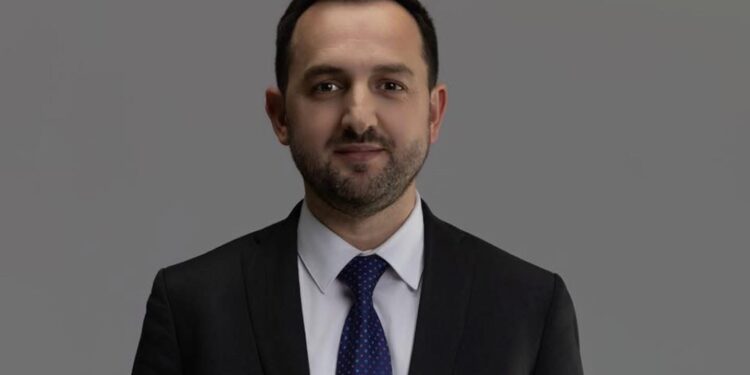 Rinumërimi i votave, kandidati i PDK-së Visar Korenica ngritet për tri pozita