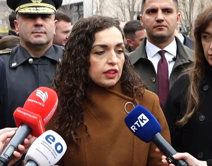 Osmani nderon Pajazitin, Zejnullahun dhe Hoxhën: 31 janari, një ditë me peshë në historinë e Kosovës