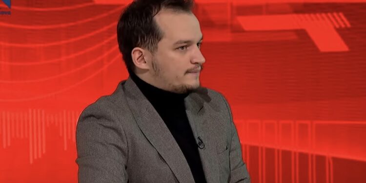 “Nuk i shpërndahen askujt, s’llogariten fare”: Cakolli e sqaron situatën me votat e Nismës