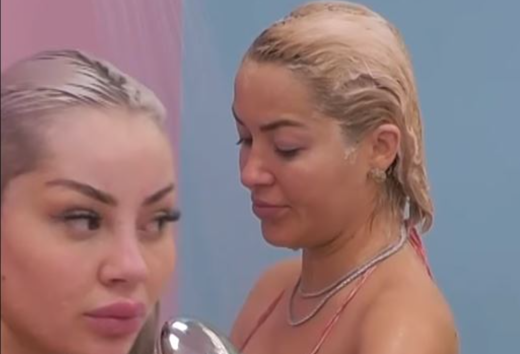 Dolce dhe Benita nisin ditën në dush