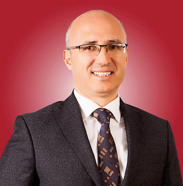 Hikmet (Kadri) Cavus - themelues i Medical Park