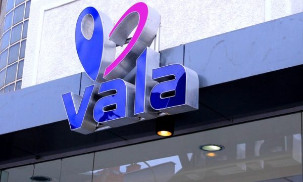 Vjedhje në një filial të Valës në Prishtinë, Policia: Po punojmë në identifikimin e të dyshuarve