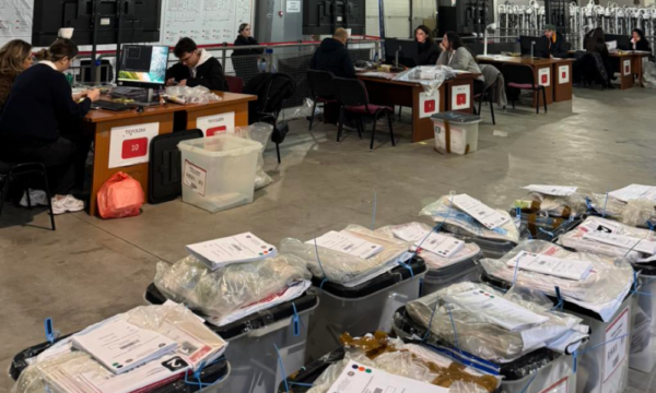 E papritur: KQZ merr vendim për rinumërim të të gjitha kutive të votimit në këto 10 komuna