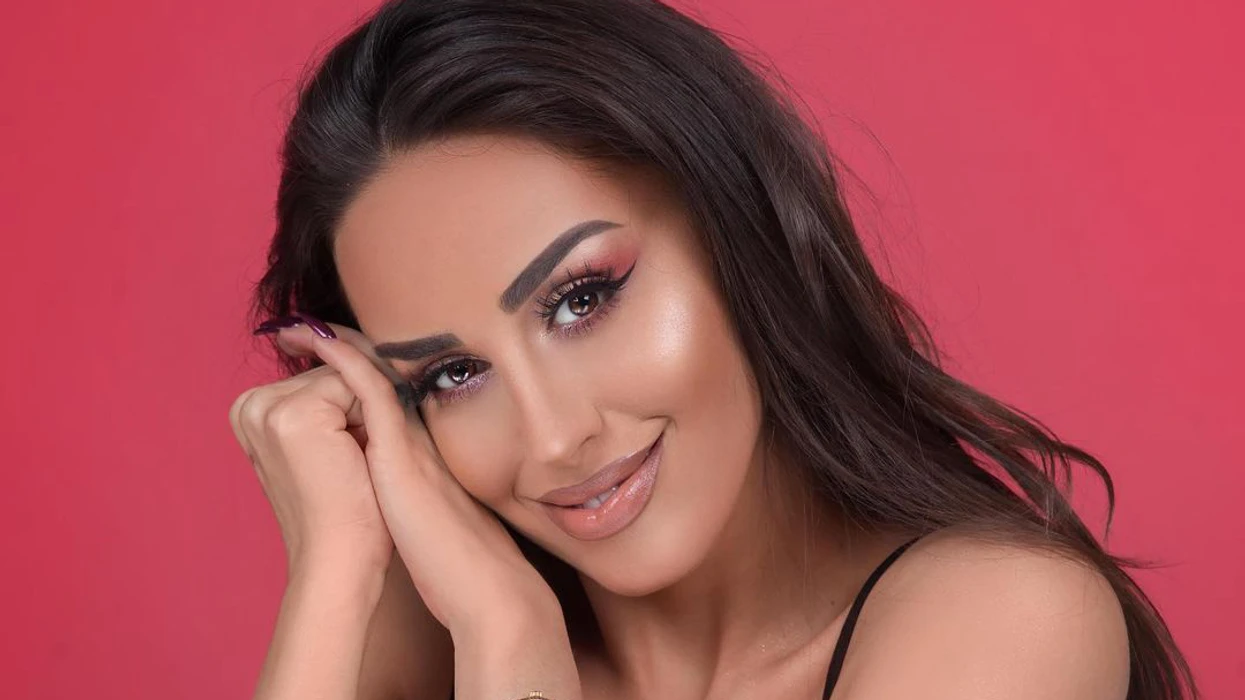 U nda nga bashkëshorti pas 20 vitesh, rrëfehet këngëtarja kosovare: ‘Jam detyru me qenë edhe burrë edhe grua’