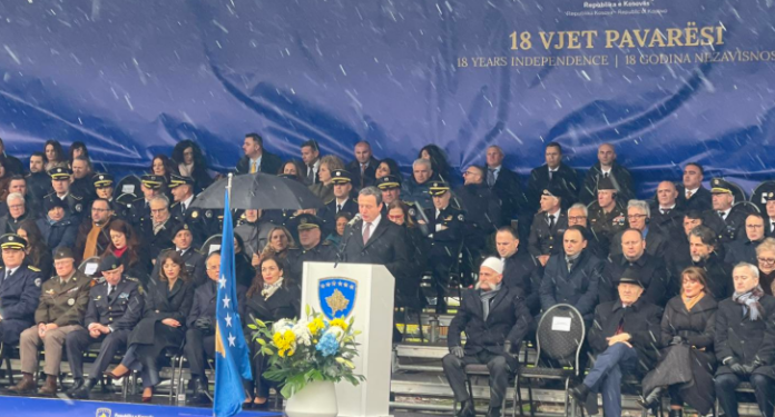 Kurti: Parada e sotme s’është demonstrim force, por dëshmi e pjekurisë së shtetit