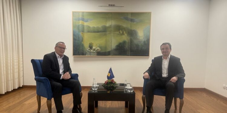 Kurti pret në takim Hamzën, flasin për çështjen e presidentit