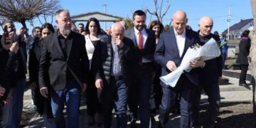 Tahiri i bën bashkë Lushtakun e Lladrovcin në përvjetorin e betejës së Qirezit dhe Likoshanit