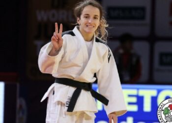 Distria kalon në finale të Parisit, siguron medalje