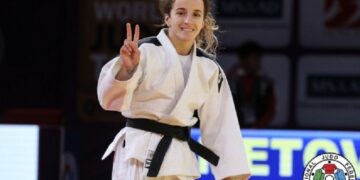 Distria kalon në finale të Parisit, siguron medalje