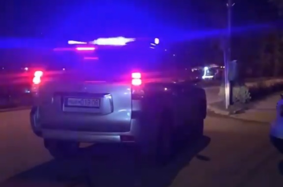 Rast tragjik në Kosovë, djali dyshohet se goditi me sëpatë babain