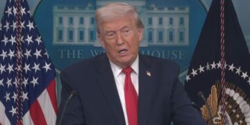 Trump thotë se Amerika duhet të heqë dorë nga Epstein – mund të mos jetë aq e lehtë