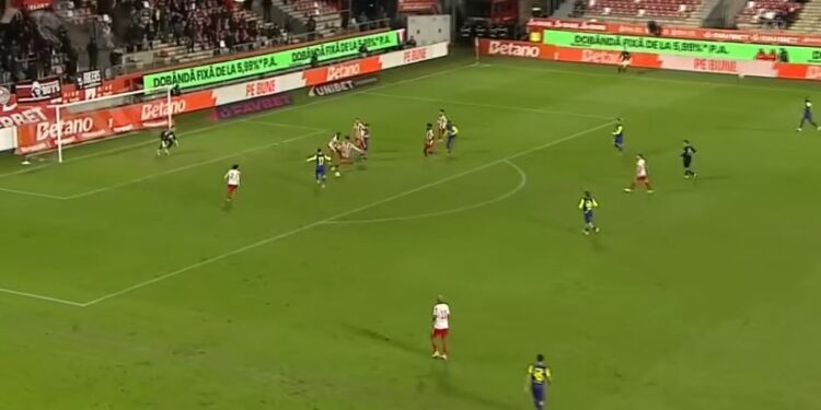 Korenica nuk ndalet, shënon gol për Clujin në Rumani