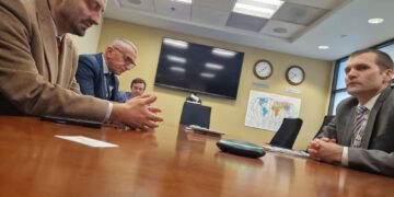 “Kur na mbyllen dyert në Serbi, i hapim në Uashington” – Shaip Kamberi takon zyrtarët e SHBA-së