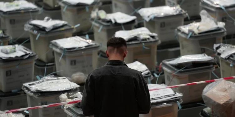 Caktimi i paraburgimit për 9 ‘manipuluesit’ e votave në Prizren, Apeli e kthen rastin në rivendosje