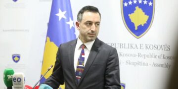 Shtyhet seanca konstituive për orën 17:00, nënkryetarët do të votohen në pako