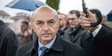 Isa Mustafa thirrje që sa më shumë qytetarë të dalin në protestën përkrahëse për ish-krerët e UÇK-së në Hagë