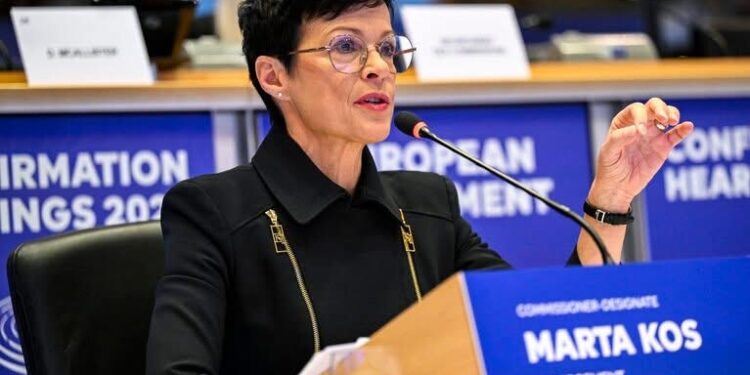 BE-ja shqyrton pezullimin e fondeve prej 1.6 miliard eurosh për Serbinë