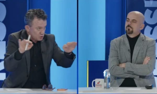 Buzhala e Rexhaj sërish përballë, e nisin emisionin me ironi: A janë shishet e plastikës