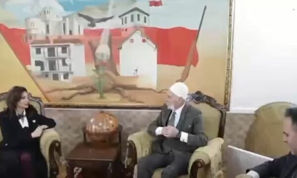 Spiropali dhe Konjufca në Kompleksin Memorial “Adem Jashari” dhe kullën e familjes Jashari: Dëshmia se liria e Kosovës ka pasur çmim jetën