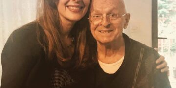 🔴Vlora Çitaku përkujton 90-vjetorin e lindjes së Adem Demaçit: “Liria është amanet”