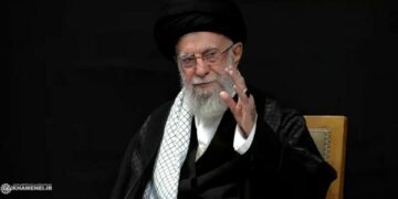 CNN: Izraeli ka siguruar fotografi të trupit të pajetë të Ali Khameneit, po përgatitet njoftimi zyrtar