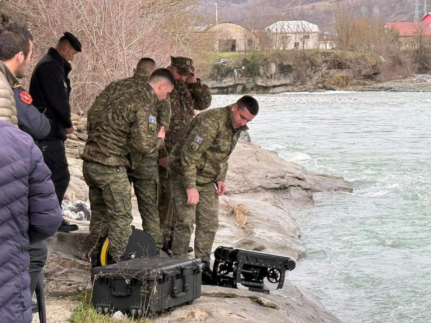 Deputeti shqiptar: Djemtë dardanë të FSK-së bënë të mundur gjetjen e trupit të Jurgen Karajt