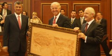 Seebass: Për shumë njerëz në Kosovë, Hashim Thaçi është fytyra e çlirimit dhe e pavarësisë