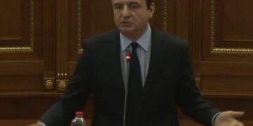 Kurti: Pa flijimin e familjes Jashari, nuk bëhej festa e pavarësisë së Kosovës