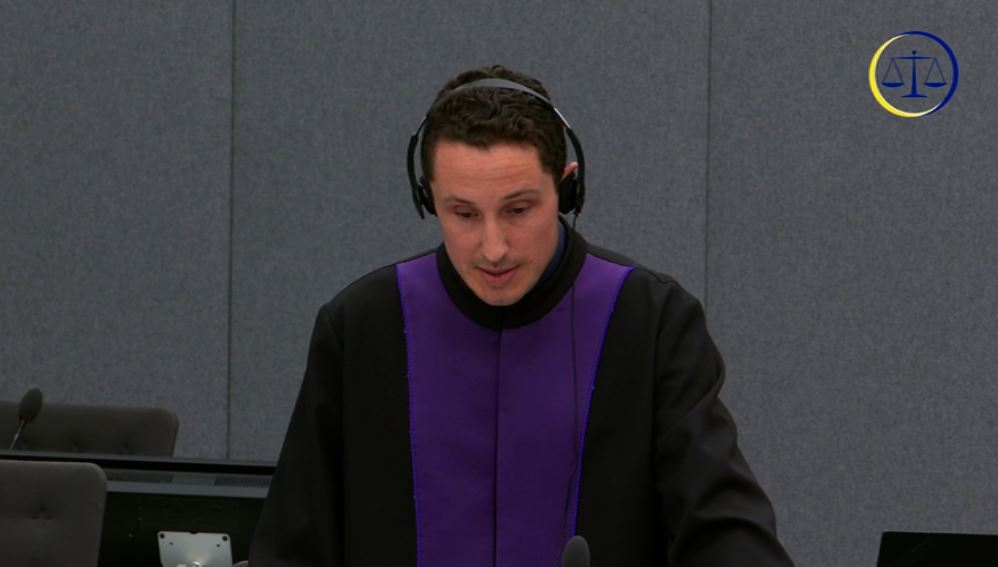 Prokurori Pache pretendon për keqtrajtime nga ish-pjesëtarë të UÇK-së