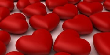 Dhurata për Shën Valentin-Disa ide që patjetër do t’i vlejnë