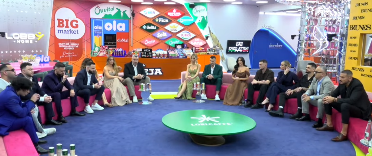 Këta janë banorët e BBVA që po agjërojnë